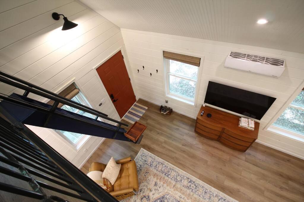 Secluded Treehouse In The Woods - Tree Hugger Hideaway Villa Branson Exteriör bild
